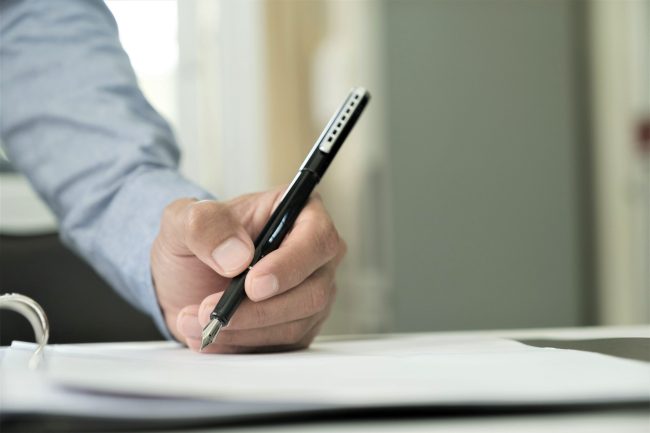 garantizar el éxito de una patente - firma